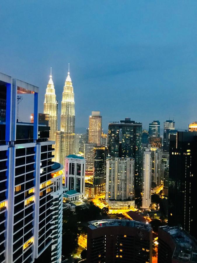 Апартаменти The Platinum Klcc By Cozy White Куала-Лумпур Екстер'єр фото