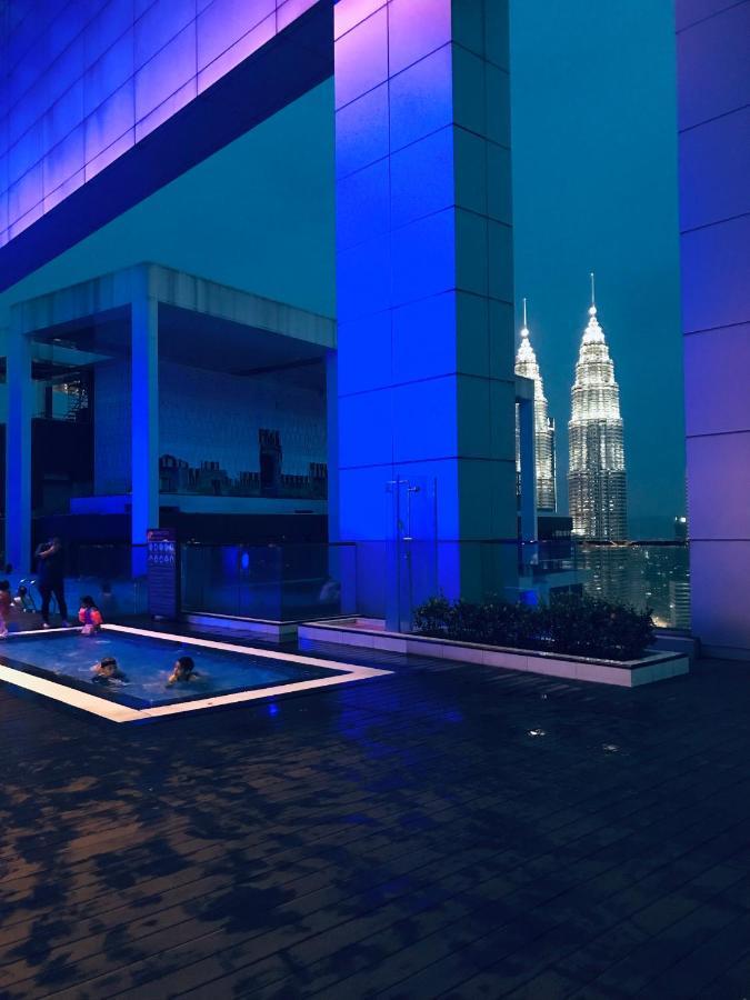 Апартаменти The Platinum Klcc By Cozy White Куала-Лумпур Екстер'єр фото
